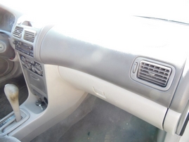 2001 TOYOTA COROLLA LE SILVER 1.8L AT Z17704